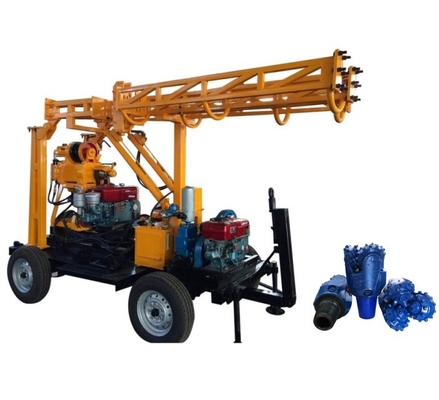 Struktur Kompak Rig Pengeboran Lubang Bor Kedalaman 250m Dengan Tipe Skid Trailer Crawler