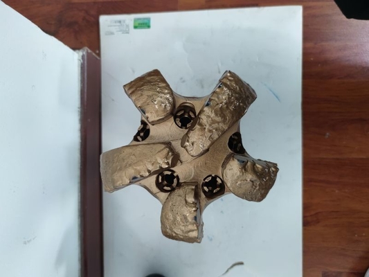 Bahan Baja Mata Bor PDC 222.25mm Untuk Pengeboran Hard Rock