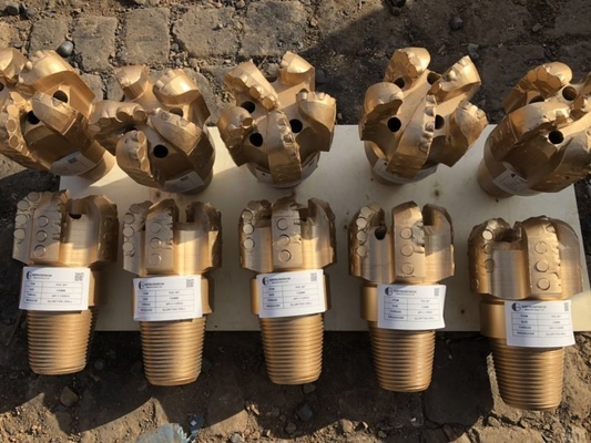 Teknik Sipil PDC Drill Bit 5 Blades Untuk Pengeboran Sumur Air