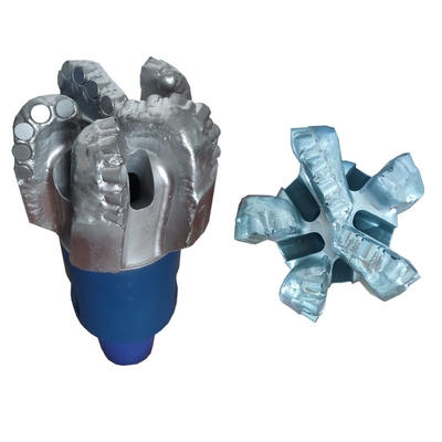 Borehole Rock Drilling 165mm PDC Drill Bit Dengan Pemotong PDC Tetap Dan Hard Facing On Steel Body