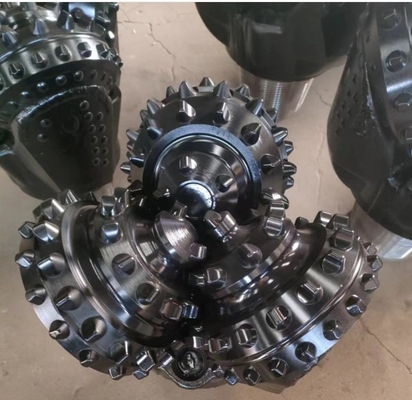 12 1 -4 Iadc 517 Tci Tricone Bits Untuk Penambangan / Tiga Cone Bits
