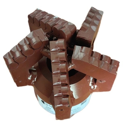 225mm Drag Pdc Bor Bit 5 Bilah Untuk Pengeboran sumur air