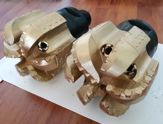 5.5 Inch Rock Drill Polycrystalline Diamond Compact Bits Untuk Pengeboran Sumur Geotermal