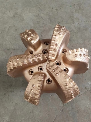 14 3/4 Inch PCD Bor Bit API Standar 6 Baldes Kualitas Tinggi