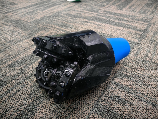 6 1/2 'IADC517 Bit Untuk Pengeboran Batu Berkualitas Tinggi Baru Bor Bit Hot Cone Bit Tricone Tci