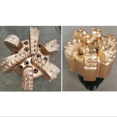 Well Drilling PDC Drill Bit dengan beberapa nozzle dan pisau untuk pengeboran yang efisien