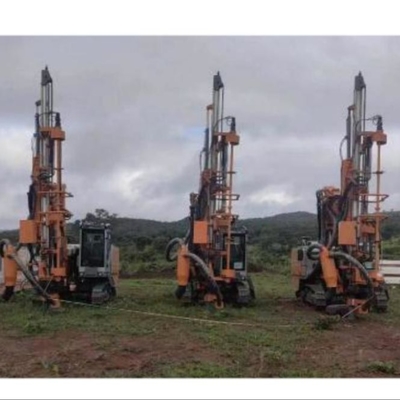 Efisiensi tinggi terintegrasi DTH Down The Hole Drill Rig Untuk Tambang bahan baku semen