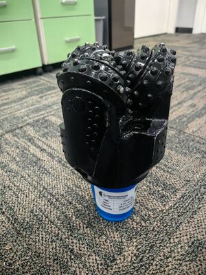 IADC637 6 1/2 inci Tricone Batu Bit Pemasok API Steel Gigi TCI Tricone tanah liat Bit Air Well Bor Bit