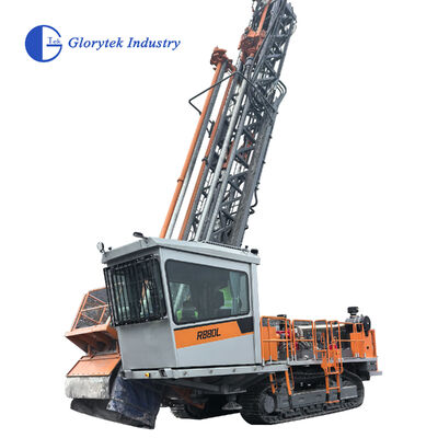 R880L Permukaan Terintegrasi Tricone Rotary Mining Drilling Rig Cocok untuk diameter lubang dari 150-230 mm dan kedalaman pengeboran hingga 54 m