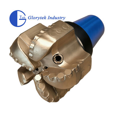 Multi Purpose 6 1/2 Inch PDC Bor Bit 5 Blade untuk Pertambangan dan Konstruksi